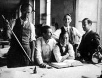 7.-ser-1929-le-corbusier-400-